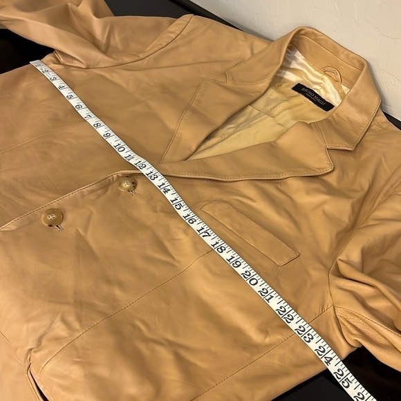 BRUNO MAGLI 100%Leather buttery soft,Latte color, lightweight,sz 46 Italy/L US - Picture 6 of 17